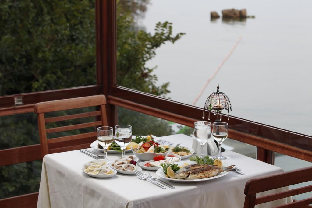 Sinop Antik Otel エクステリア 写真